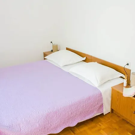 Apartment Milka *